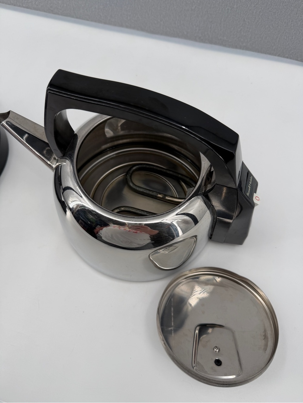 Russell Hobbs 1.7 L Electric Kettle C3026 Chrome Stainless Great Britain TESTED - Picture 12 of 16